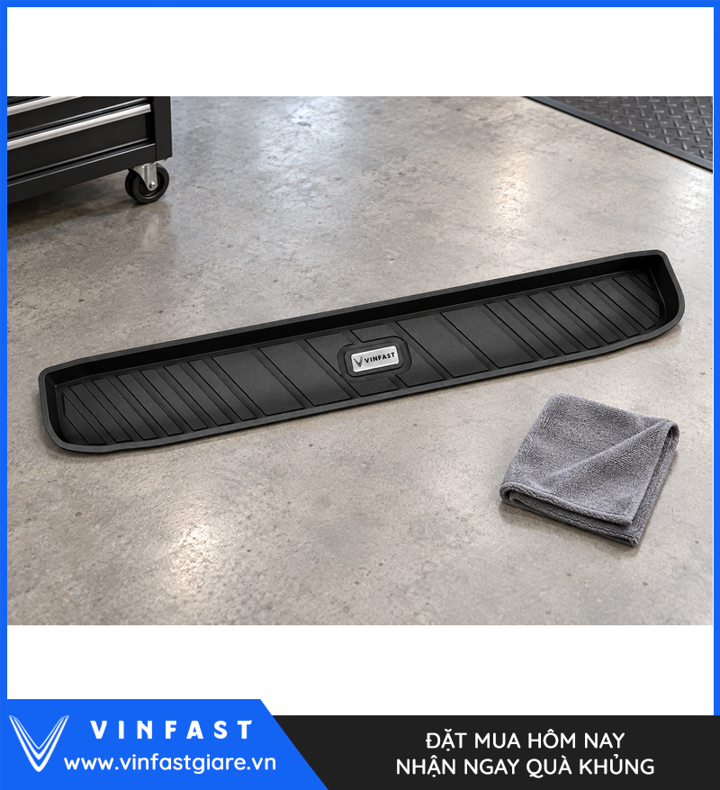 Lau và làm khô thảm cốp VF 3