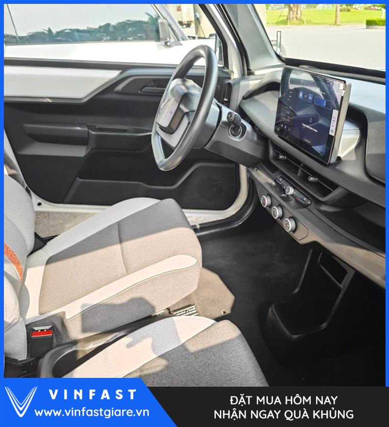 Vinfast VF3 màu xanh rêu