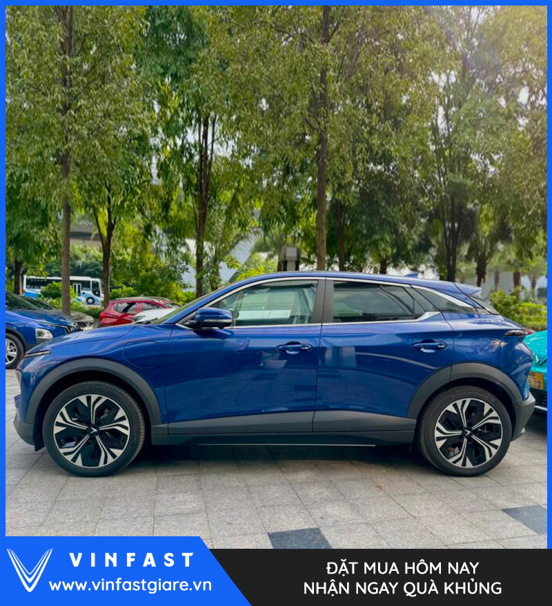 Vinfast VF6 màu xanh dương