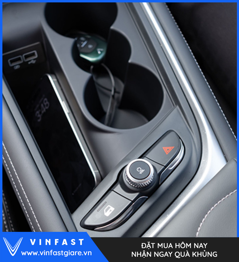 Vinfast VF 7 Plus màu đỏ
