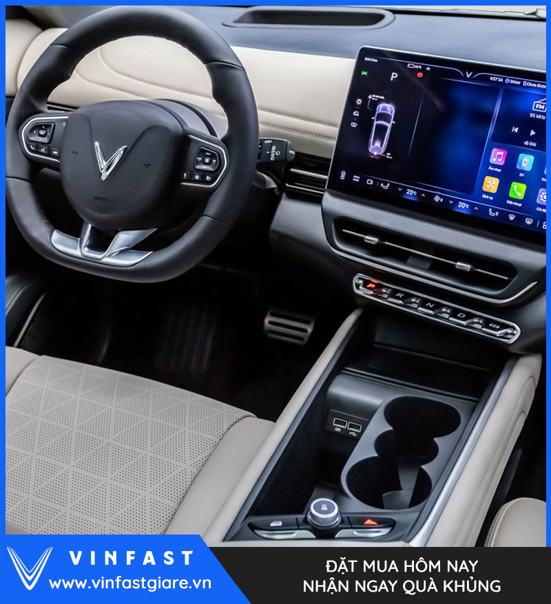 VF7 Plus màu đen
