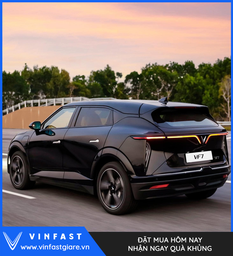 VF7 Plus màu đen