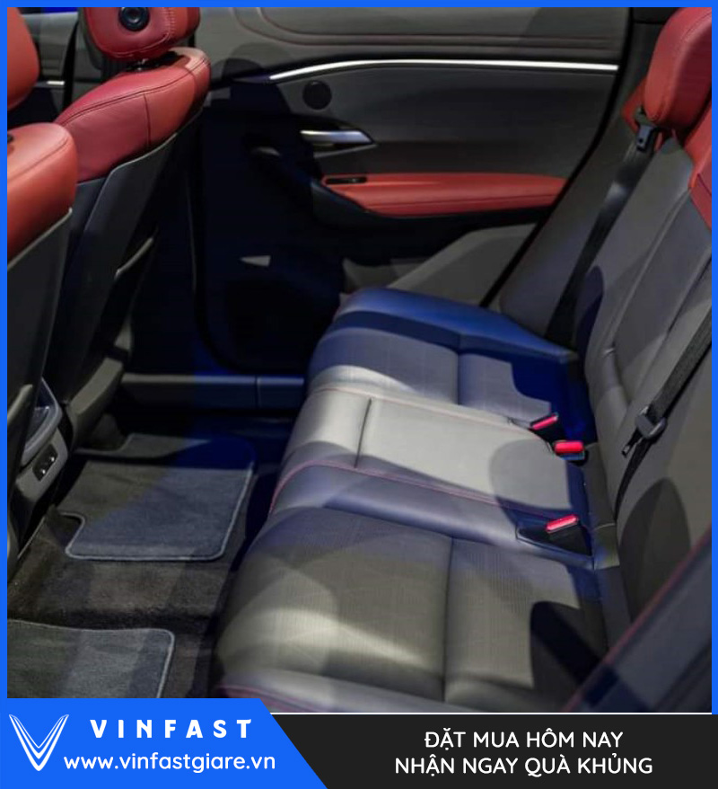 VF 7 Plus màu trắng