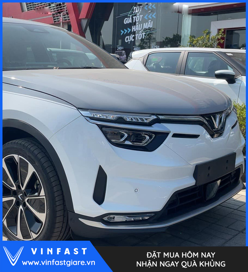 VF 8 Plus màu Trắng Bạc