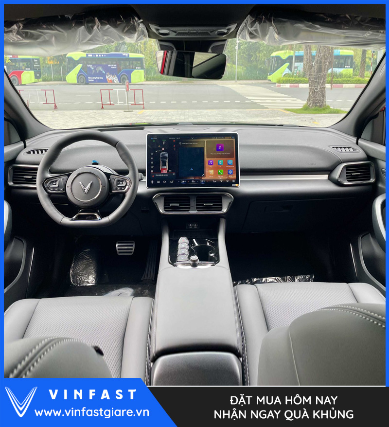 VF 8 Plus màu Trắng Bạc