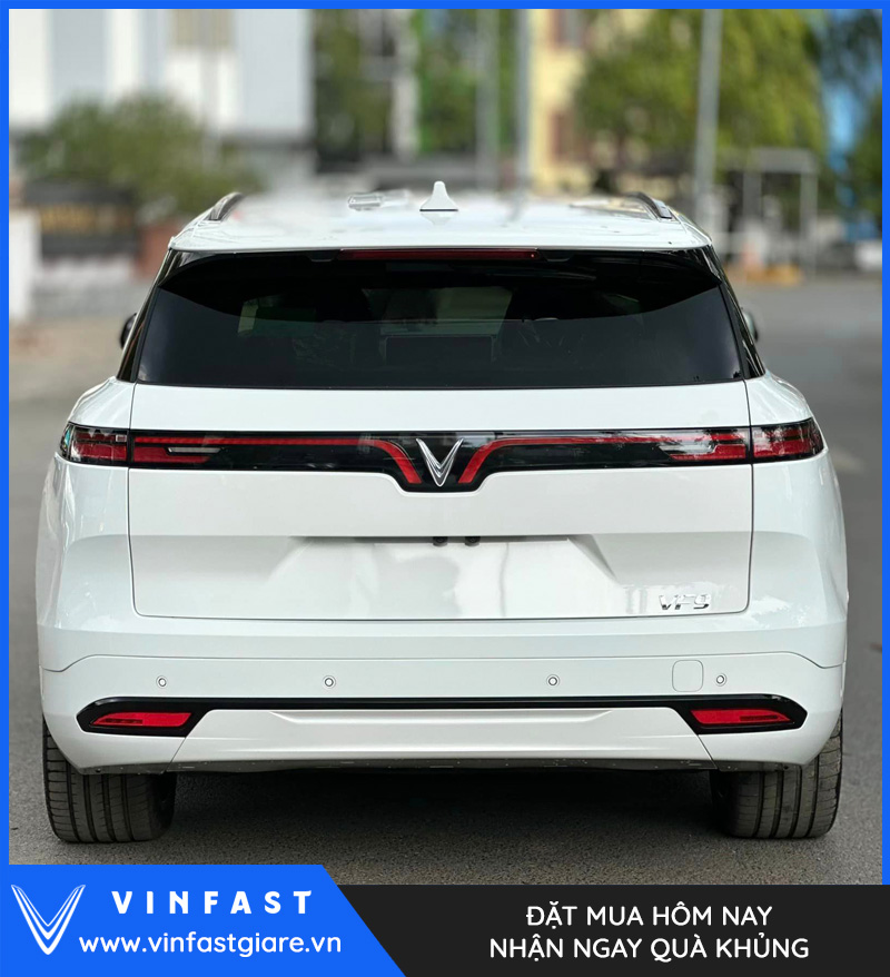 Vinfast VF9 Plus màu trắng
